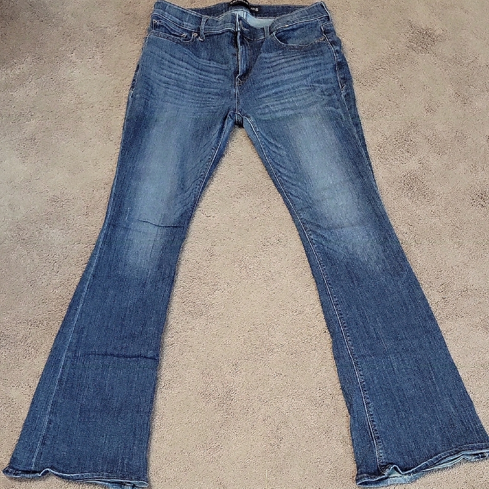 Express Women's Faded Blue Flare Jeans